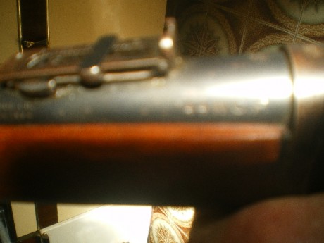 Vendo Rifle Winchester modelo 1892 calibre 44.W.C.F. largo de cañon 35,5  largo total 80 centimetros conservacion 20