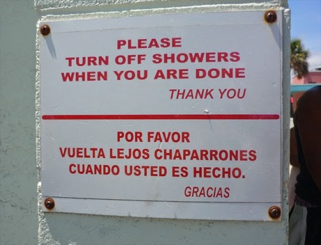 Que cada uno ponga las burradas que haya visto, tanto de traducciones literales como mezclas inconexas.

Comienzo 20