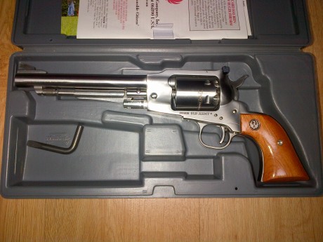 Vendo Revolver Ruger de Avancarga calbre 45 practicamente nuevo guiado en AE 750e + portes si es fuera 01