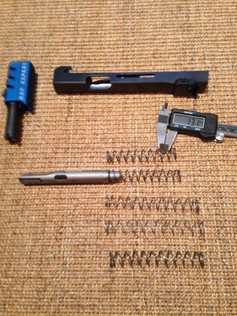 Hola a todos....

Pongo en venta un disparador Walther para GSP EXPERT

 Lo tenia regulado, para fuego 50