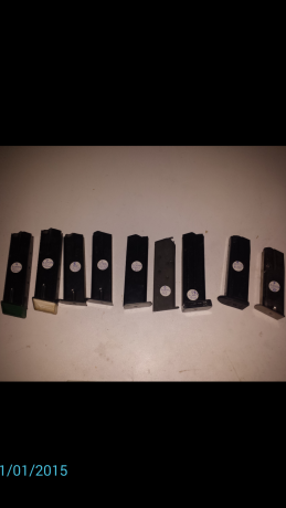 Cargadores varios a 30€ unidad. Usados 40€ nuevos, mas portes.
1, Walther P-99 nuevo
1, Star, 30M-28PK
1, 00