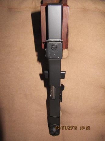 Hola vendo en conjunto o separado, pistola semiautomatica marca Walther modelo GSP BLACK MAGIC. calibre 00