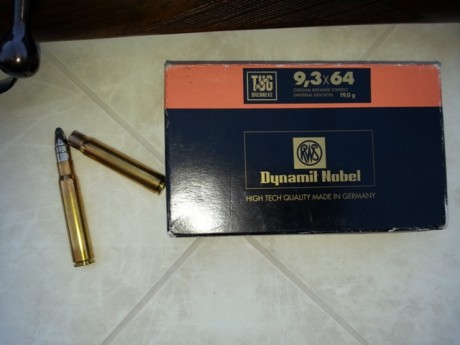Impresionante Mauser 66 en calibre 9,3x64, comparable si no superior al .375 H&H Magnum.
Perfecto 81