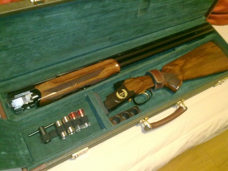 Vendo escopeta superpuesta Lanber , modeo Superlanber 2089 Trap , expulsora ,calibre 12/76 recamara magnun 10