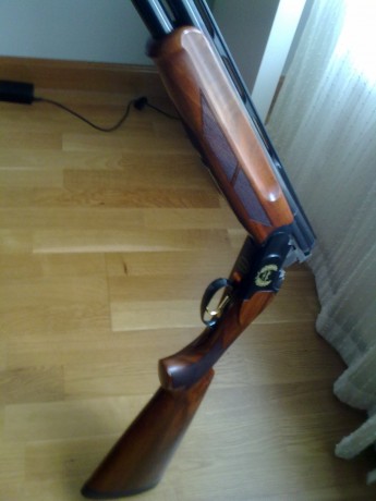 Vendo escopeta superpuesta Lanber , modeo Superlanber 2089 Trap , expulsora ,calibre 12/76 recamara magnun 30