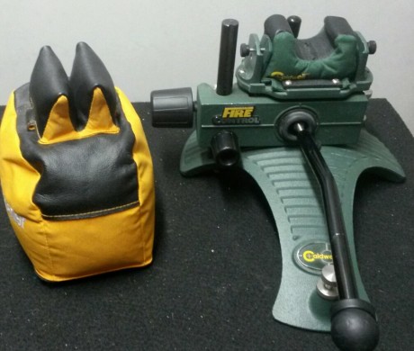 Buenas, pongo a la venta una torreta para la practica de BR y muy poco uso.
Tambien tiene una base y laterales 01