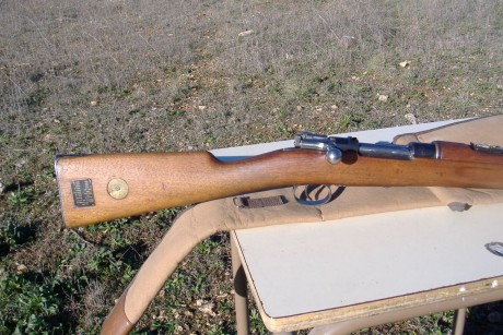 Buenos días, señores:

Vendo Fusil Carl Gustav, calibre 6,5 x 55 del año 1.913, año anterior al comienzo 61