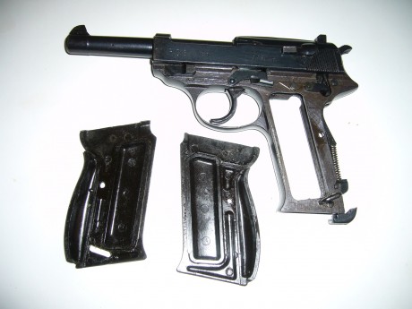 Hace unos días encontré por casualidad en una web extranjera un arma a la venta que hacía muchos años 151
