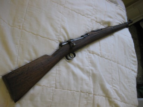 Vendo mosqueton mauser oviedo inutilizado con certificado BOPÈ 300 euros o cambio por pistolas inutilizadas 00
