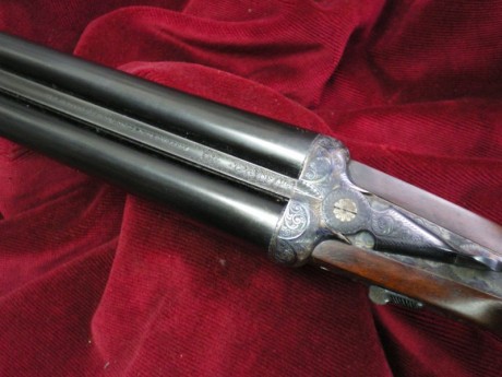 VENTA.--Aya, calibre 16- paralela, expulsora, gatillo articulado, Culata Inglesa, Fabricada en 1966, creo, 11
