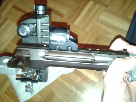 Vendo una accion grunig elmiger future target ft 300 en calibre 6mmbr con 1370 disparos.esta nueva.se 20