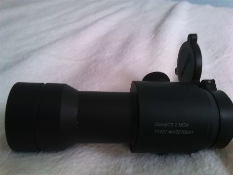 Vendo Aimpoint CompC3.

Viene con anilla de 30mm para montar sobre carril picatinny o Weaver.Bastante 01