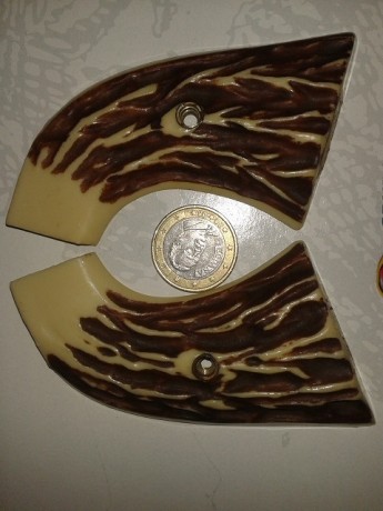 VENDO para cattleman, pacemaker o colt 1873....y puede que sea compatibles para otros modelos y copias 10