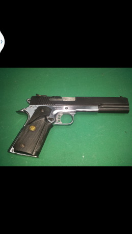 preciosa arma alemana inutulizada solo de cañon certificado nominal (imprescindible libro de coleccionista?)
300€ 00