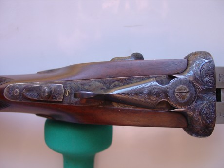 VENTA.--Aya, calibre 16- paralela, expulsora, gatillo articulado, Culata Inglesa, Fabricada en 1966, creo, 61