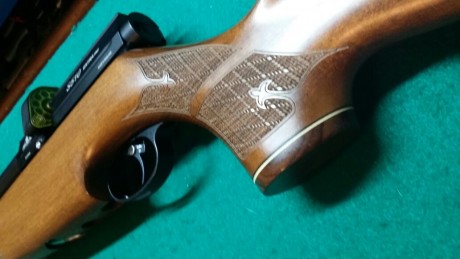 Pongo a la venta rifle AA s510 Xtra FAC en cal  5,5. 
en perfecto estado de madera y pavonado. Como nueva 21