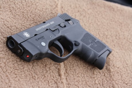Algun interesado en cambiar su glock 42 380 por Smitch & weason Bodyguard 380 con laser incorporado?
Tiene 00