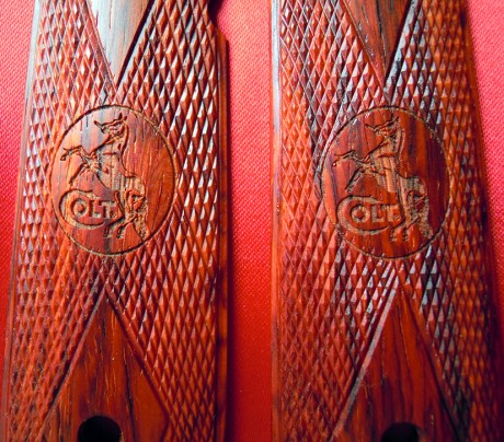 Vendo cachas para pistolas Colt 1911, y todos sus clones, en madera exótica de cocobolo.
-Picadas a 18 01