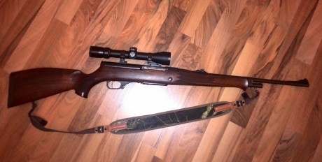 Vendo rifle semiautomático Voere 2185 en calibre 30-06.
Lo cambiaría por otro semiautomático en calibre 00