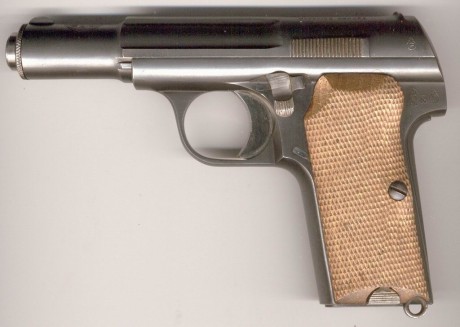 Hace unos días encontré por casualidad en una web extranjera un arma a la venta que hacía muchos años 80