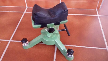 Hola compañeros pongo a la venta una material que no voy a usar por a ver comprado uno mas profesional.

Se 01