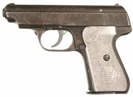 Hace unos días encontré por casualidad en una web extranjera un arma a la venta que hacía muchos años 121