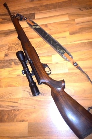 Vendo rifle semiautomático Voere 2185 en calibre 30-06.
Lo cambiaría por otro semiautomático en calibre 10