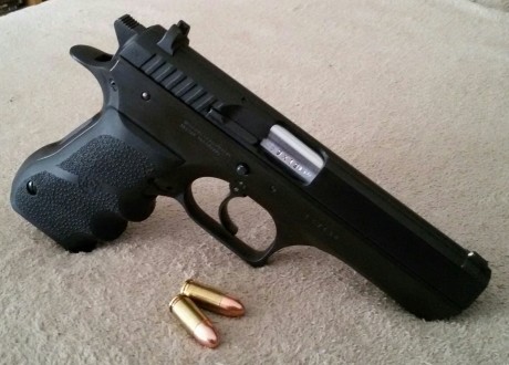   Hola chicos, como aun no me ha tocado el gordo y no puedo tener todo lo que quiero, tengo que poner 00