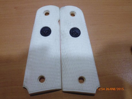 Vendo diversos accesorios, están en Granada, en cada uno pone fotos y precios.
 VENDIDO  Accesorio de 32