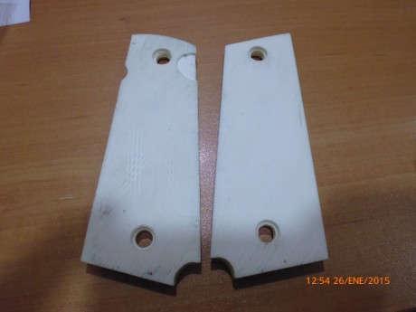 Vendo diversos accesorios, están en Granada, en cada uno pone fotos y precios.
 VENDIDO  Accesorio de 31