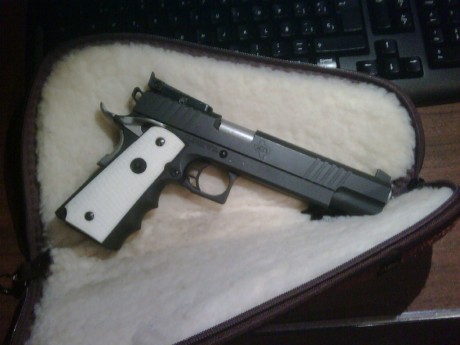 Vendo diversos accesorios, están en Granada, en cada uno pone fotos y precios.
 VENDIDO  Accesorio de 20