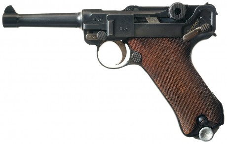 Pues ando buscando una Luger inutilizada (no tengo licencia de armas) y no me gustaría meter la pata! 42