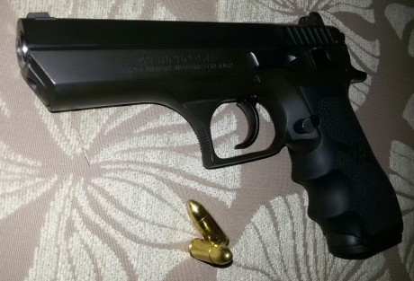   Hola chicos, como aun no me ha tocado el gordo y no puedo tener todo lo que quiero, tengo que poner 11