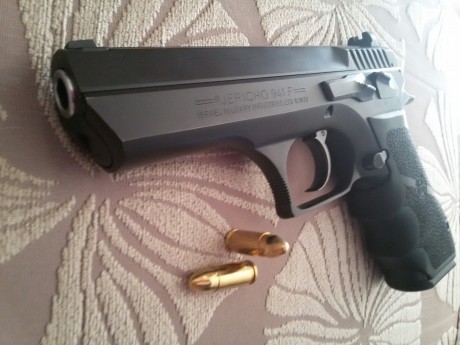   Hola chicos, como aun no me ha tocado el gordo y no puedo tener todo lo que quiero, tengo que poner 20