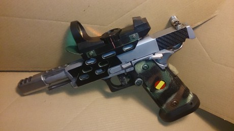 CAMBIO una  pistola ASTRA open 38s para IPSC (base sti, Corredera Caspian y cañón Nowling)... por algo 00