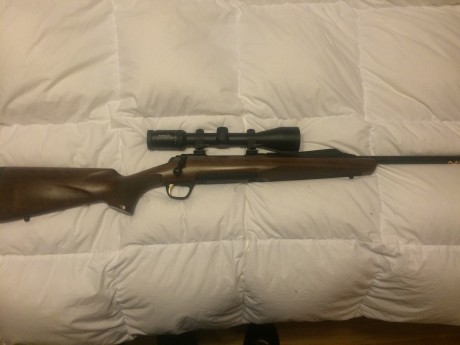 Vendo equipo completo completamente nuevo compuesto por rifle browning x BOLT hunter de cerrojo calibre 11