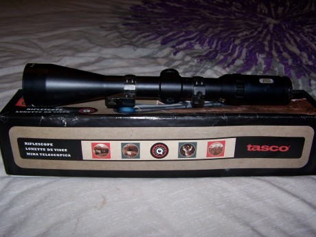 Hola vendo visor Tasco 3-12x52 o cambio por holográfico o punto rojo. El visor tiene alguna minúscula 00