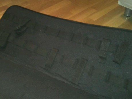 Vendo esta bolsa para un rifle-carabina de 90cm de longuitud y 30cm de alto, esta nueva sin descosidos 01