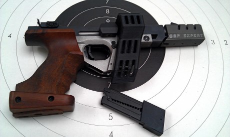 Os presento un nuevo caza vainas para la pistola Walther GSP Expert basado en mi propia experiencia en 02