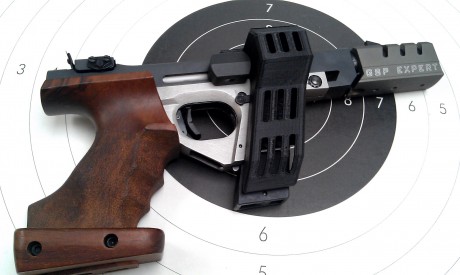 Os presento un nuevo caza vainas para la pistola Walther GSP Expert basado en mi propia experiencia en 00
