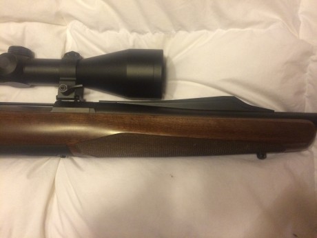 Vendo equipo completo completamente nuevo compuesto por rifle browning x BOLT hunter de cerrojo calibre 22