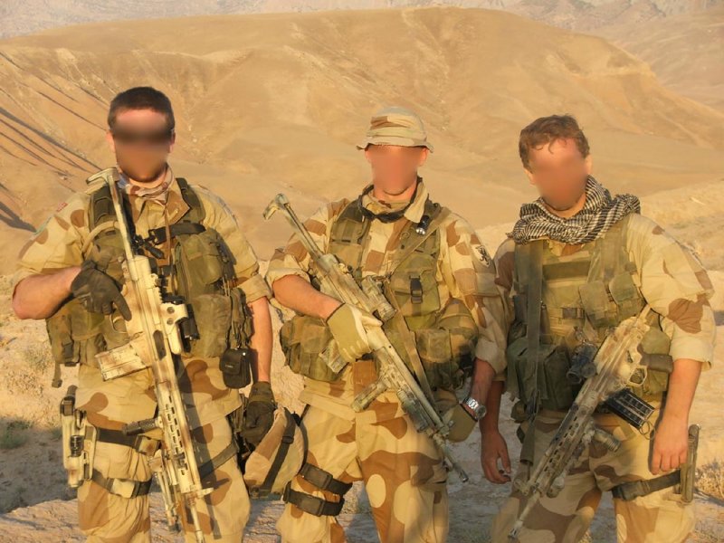 hola compañeros,m gustaria crear una encuesta para saber q variante de los fusiles de asalto cetme y ak-47 80