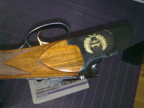 Vendo escopeta superpuesta Lanber , modeo Superlanber 2089 Trap , expulsora ,calibre 12/76 recamara magnun 100