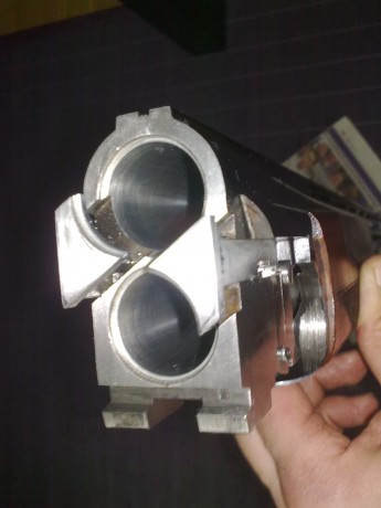 Vendo escopeta superpuesta Lanber , modeo Superlanber 2089 Trap , expulsora ,calibre 12/76 recamara magnun 90