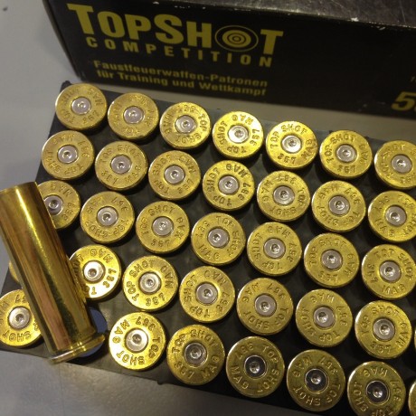 Vendo 50 vainas del calibre 357 Magnum, con un solo uso.
Son de la macra TopShot, con un acabado que no 01
