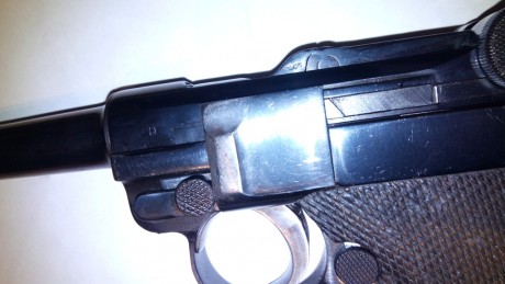 Buenos dias.

Tengo una pistola LUGER P08 y me gustaría conocer un poco de su posible historia y veo que 00