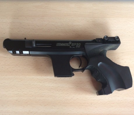 Hola.
Un compañero vende una pistola Hammerli modelo SP 20 RRS del calibre 22 que está como nueva.
Si 01