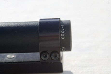 Vendo visor de batida marca Akko Hunter 1-4x20, con monturas de carril fijas B-Square. 12