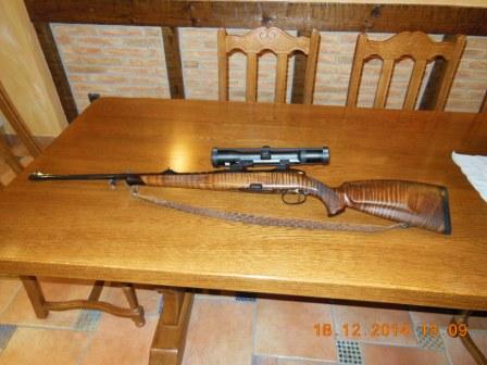 A las buenas:
Vendo Rifle Mannlicher 30-06, System SBS 96, acero martilleado en frio, muy buen estado, 01