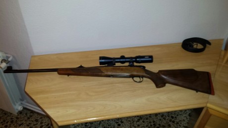 Hola compañeros pues como veis pongo al a venta mi rifle de caza por no darle uso, el equipo en cuestión 01
